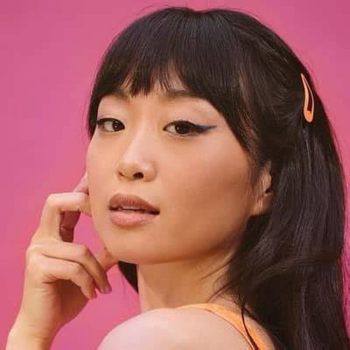 Alice Lee Net Worth
