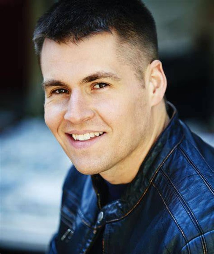  Chris Ploszczansky