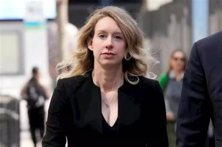 Elizabeth Holmes parents: Christian Holmes IV, Noel Holmes 1 elizabeth holmes