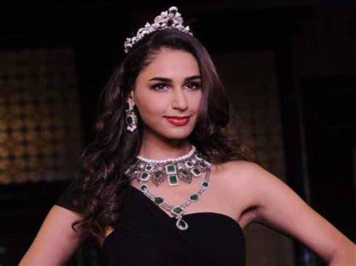 Hasleen Kaur Net Worth