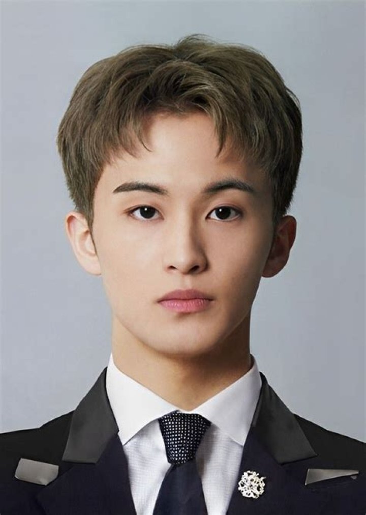 Mark Lee Mark Lee