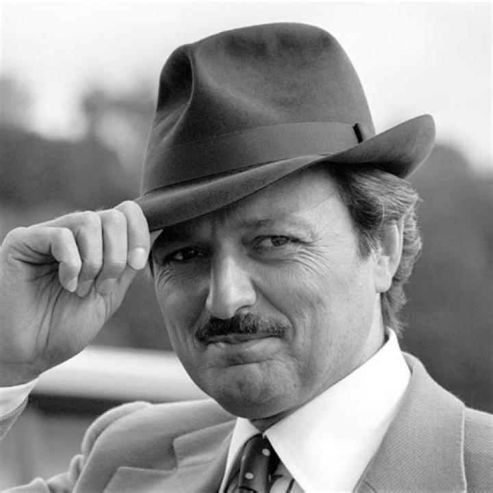 Peter Bowles Peter Bowles