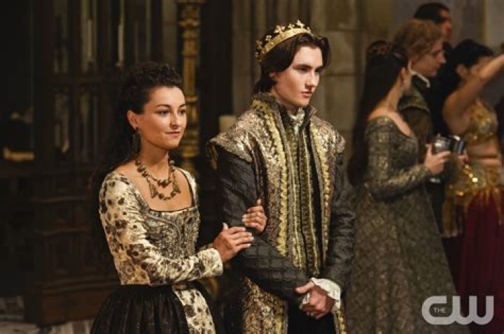 Spencer Macpherson as Charles de Valois in Reign Spencer Macpherson as Charles de Valois in Reign